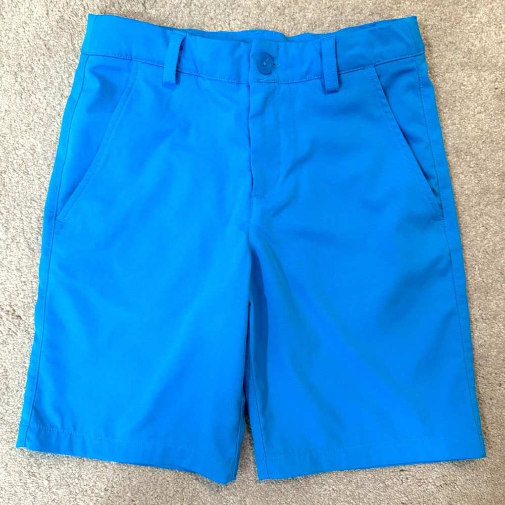 Boys Under Armour youth, golf shorts